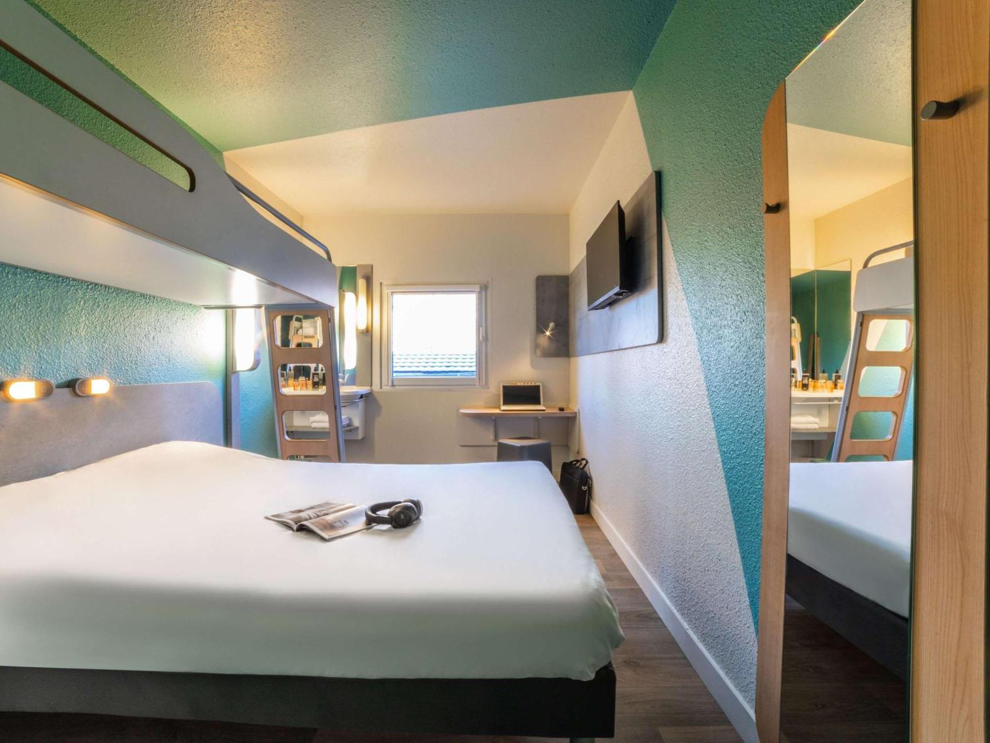 Ibis Budget Sucy En Brie Exterior foto